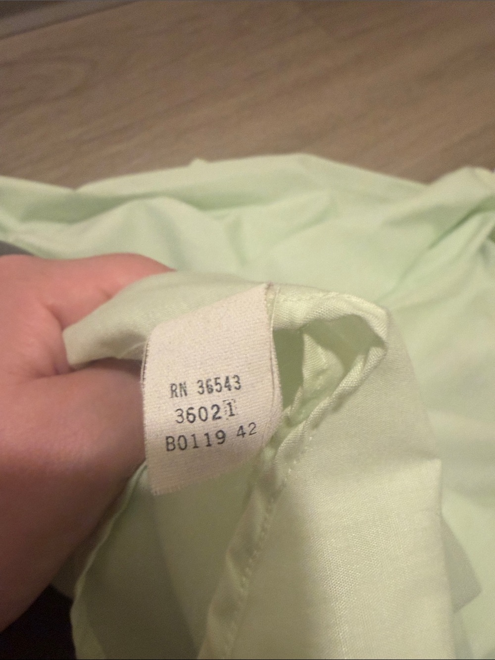 Vintage Van Heusen Mint Green Long Sleeve Dress Shirt 17 34/35 Made in USA - Picture 4 of 12